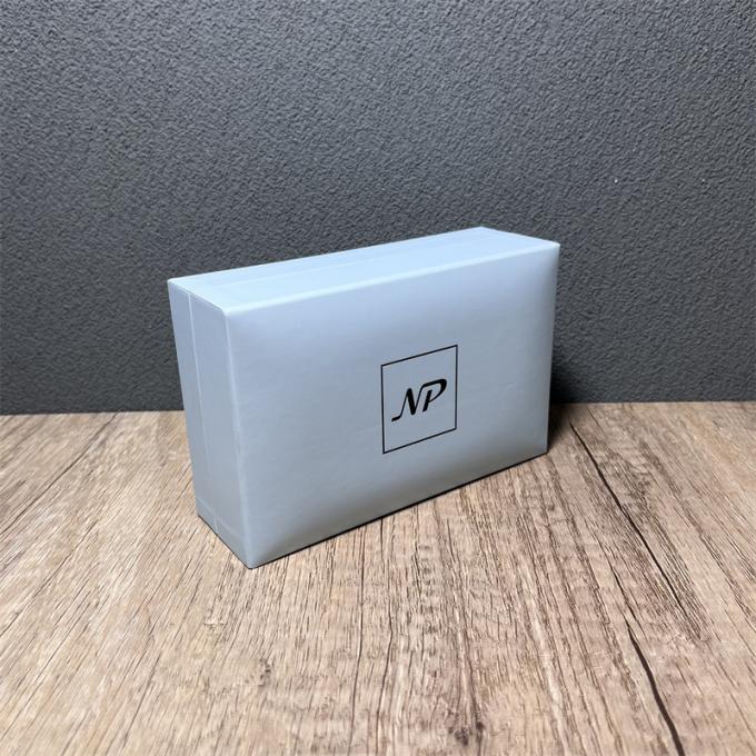 Cajas de embalaje de los regalos del papel del perfume 3