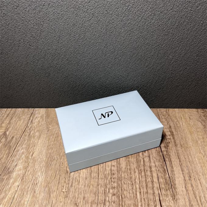 Cajas de embalaje de los regalos del papel del perfume 5