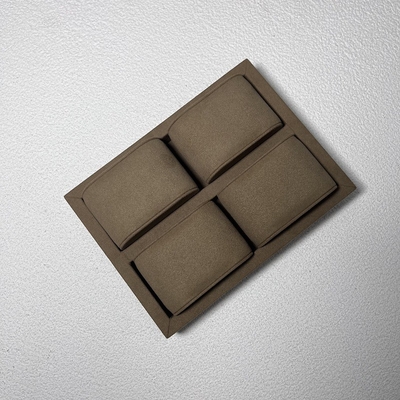Caja de regalo de madera grabada en relieve de la vitrina del reloj de la PU del logotipo para la tienda del reloj