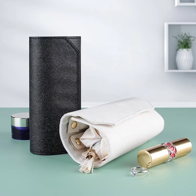 La PU Ring Earring Travel Jewelry Organizer rueda para arriba al organizador For Women del collar