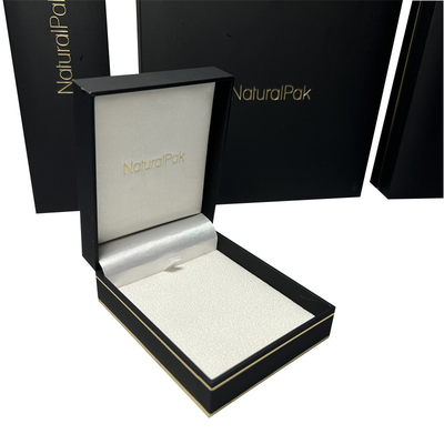 La joyería de empaquetado de 2022 cajas de la nueva joyería de lujo del diseño presentación las cajas para el anillo/el pendiente/el collar/el colgante/el brazalete