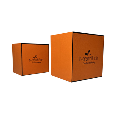 Dos pedazos quitan la caja de papel con la naranja rígida de empaquetado baja ahuecada de Hermes de la caja