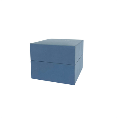 El tenedor azul claro del reloj grabó en relieve a Logo Watch And Bracelet Box