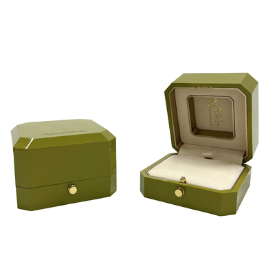 El espray verde pintó forma del octágono de Ring Luxury Jewelry Case With