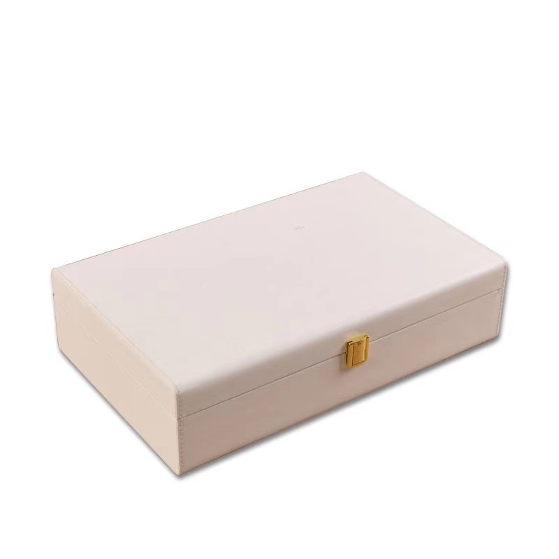 Caja de almacenamiento cosmética de lujo modificada para requisitos particulares de la PU del color crema con la cerradura